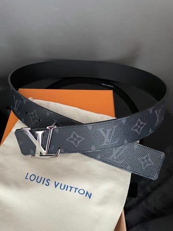 Cinturón Louis Vuitton